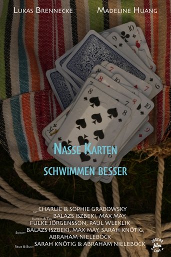 Nasse Karten schwimmen besser Poster of Nasse Karten schwimmen besser