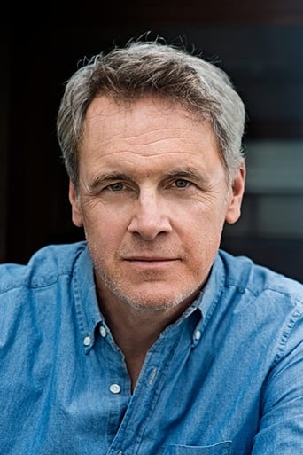 Portrait of Mark Moses