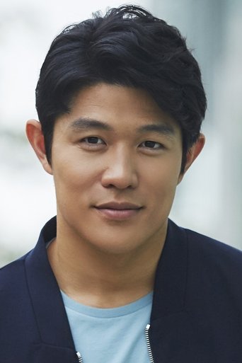 Ryohei Suzuki Portrait of Ryohei Suzuki
