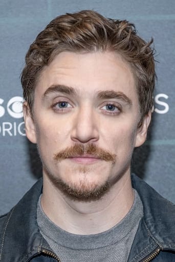 Portrait of Kyle Gallner