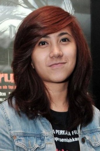 Dera Siagian Portrait of Dera Siagian