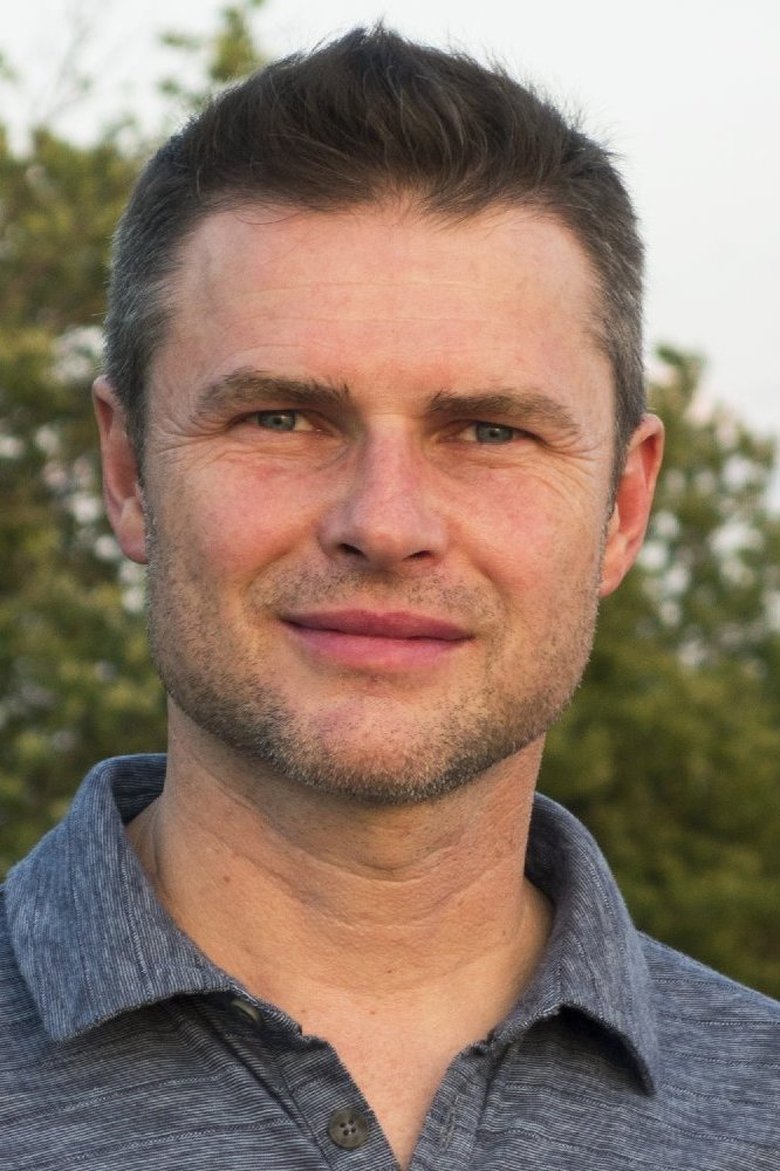 Mark Kochanowicz Portrait of Mark Kochanowicz