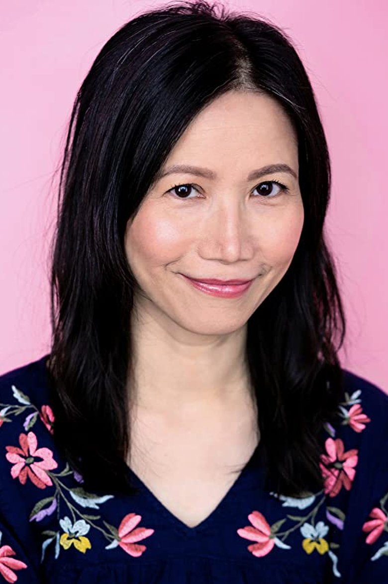 Elyse Dinh Portrait of Elyse Dinh