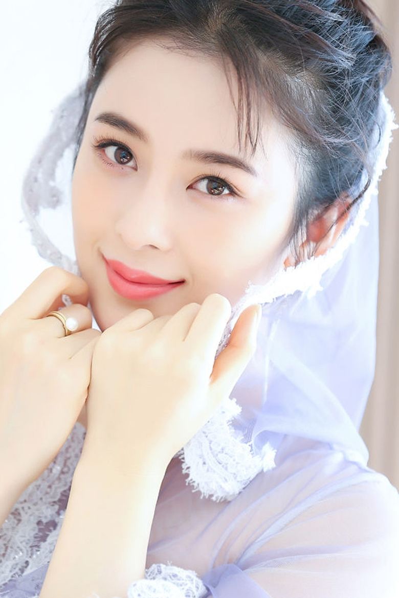 Zhao Yingzi Portrait of Zhao Yingzi