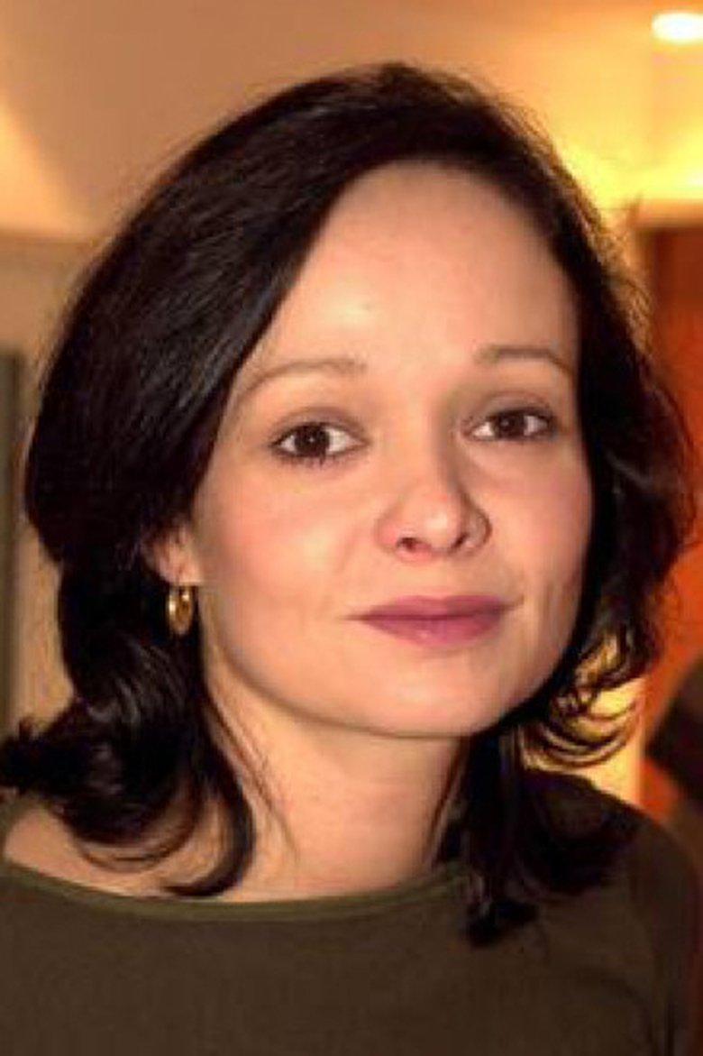 Iris Junik Portrait of Iris Junik