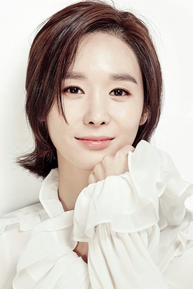 Han Soo-yeon Portrait of Han Soo-yeon