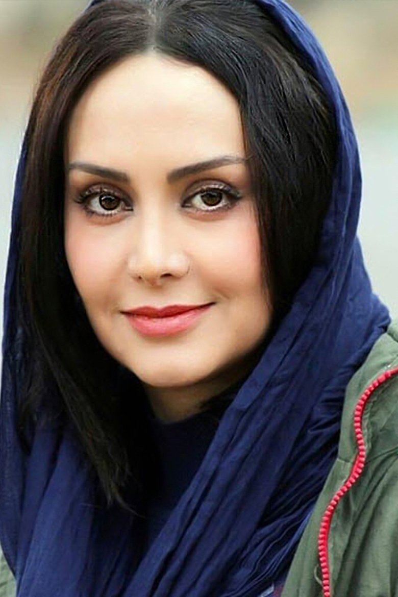 Maryam Khodarahmi Portrait of Maryam Khodarahmi