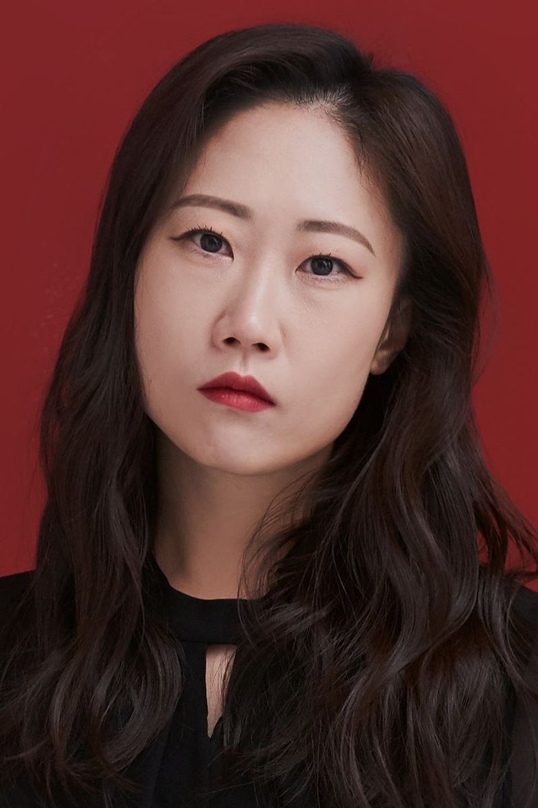 Minji Kang Portrait of Minji Kang