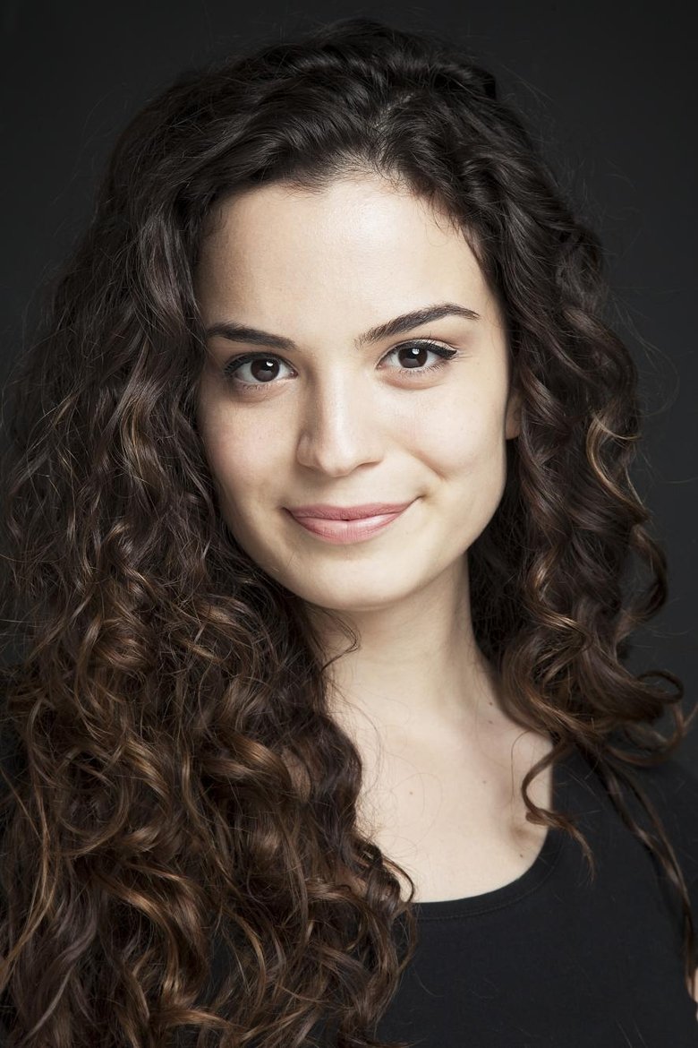 Aslı Bekiroğlu Portrait of Aslı Bekiroğlu