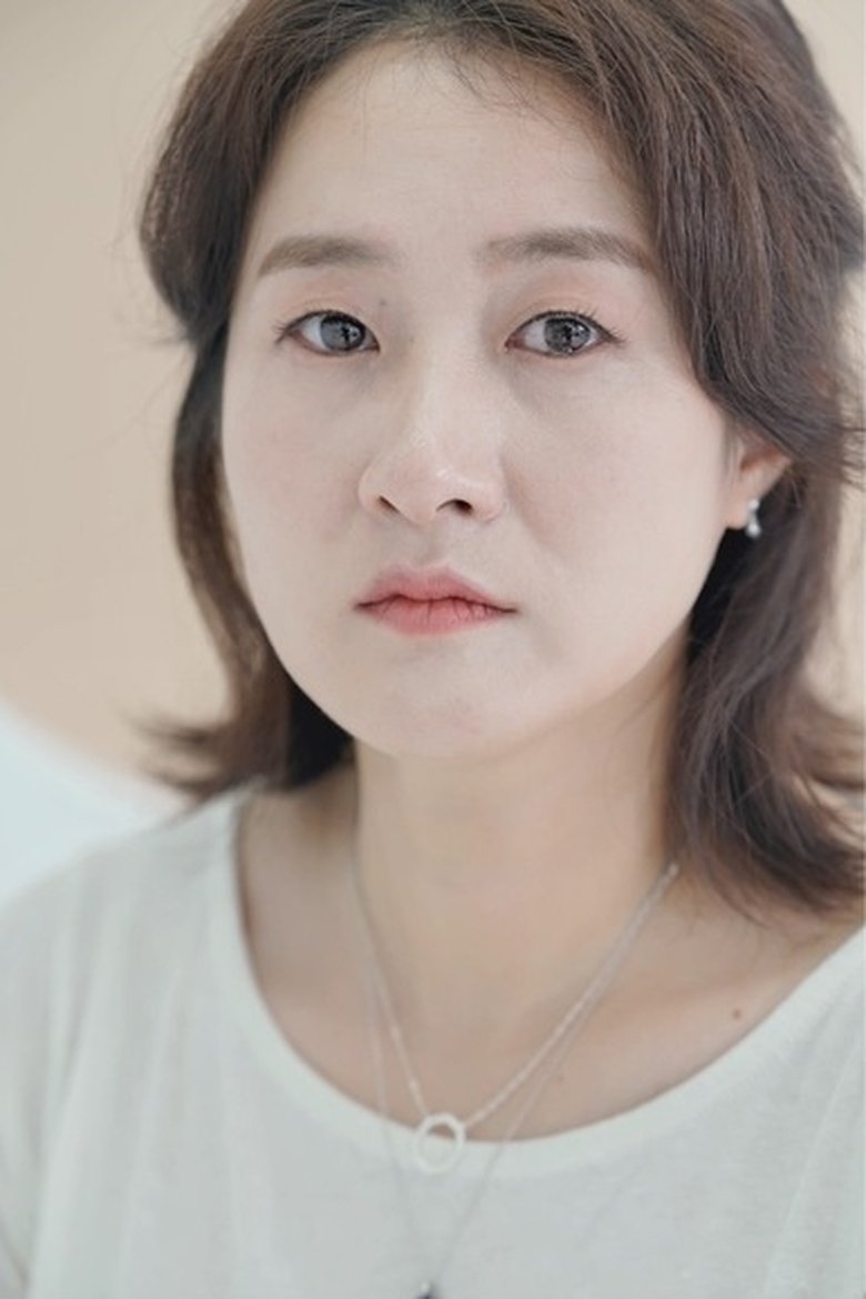 Kim Seon-kyeong Portrait of Kim Seon-kyeong