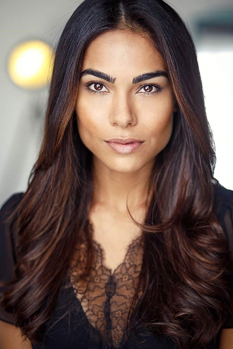 Fernanda Diniz Portrait of Fernanda Diniz