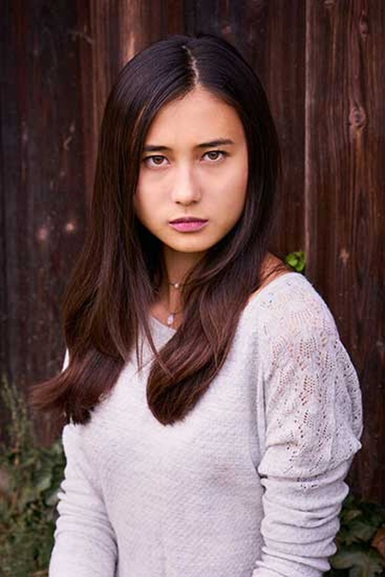 Julia Strowski Portrait of Julia Strowski