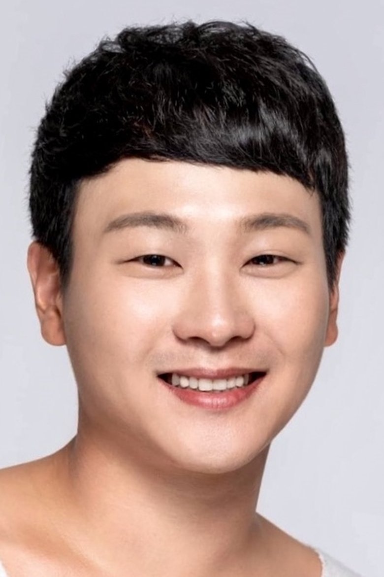 Ji Woong-bae Portrait of Ji Woong-bae