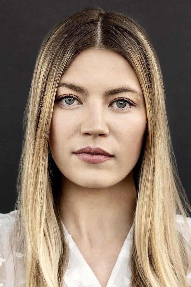 Hannah McKechnie Portrait of Hannah McKechnie