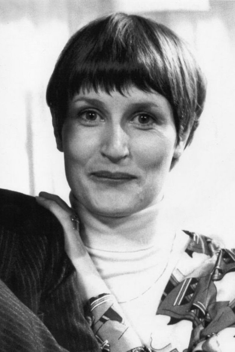 Diana Hoddinott Portrait of Diana Hoddinott