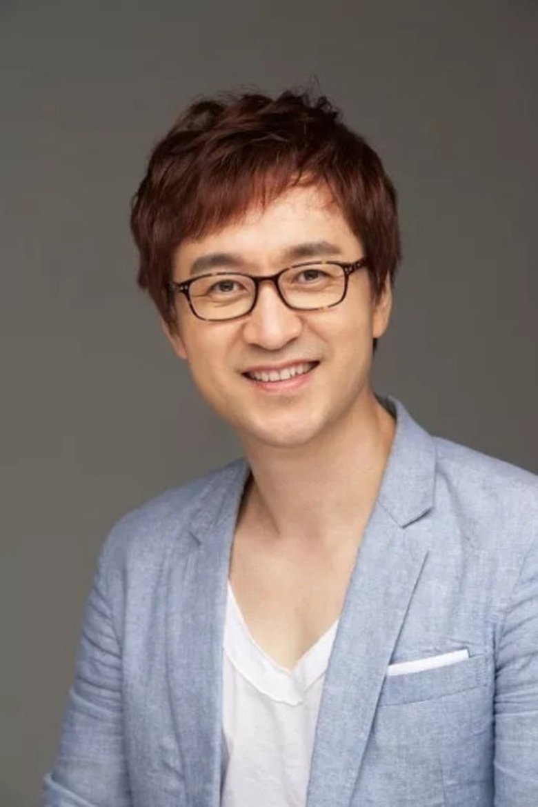 Lee Ji-hyoung Portrait of Lee Ji-hyoung