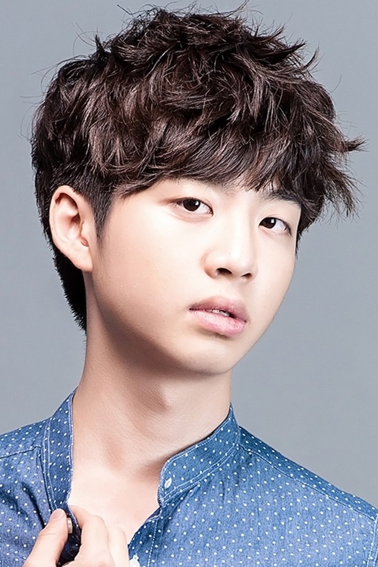 Shin Dong-woo Portrait of Shin Dong-woo