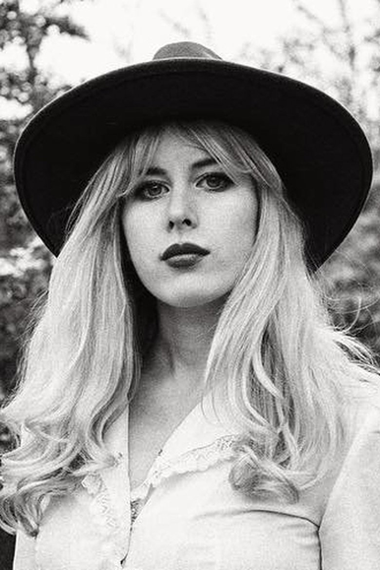 Holly Macve Portrait of Holly Macve