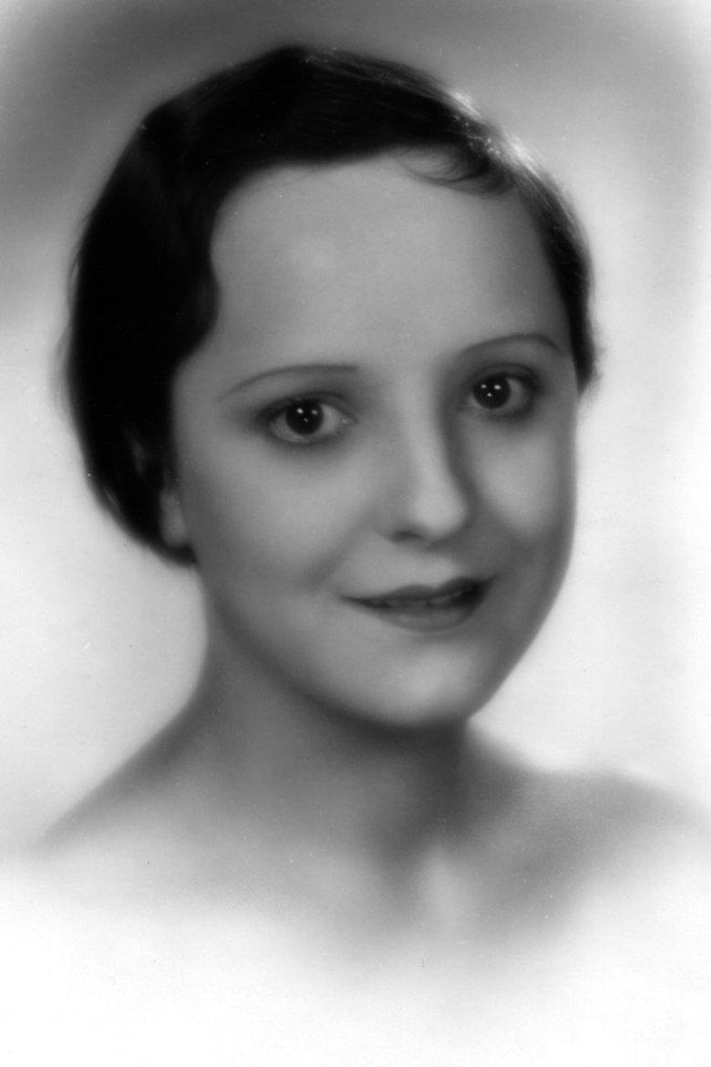 Lotti Loder Portrait of Lotti Loder