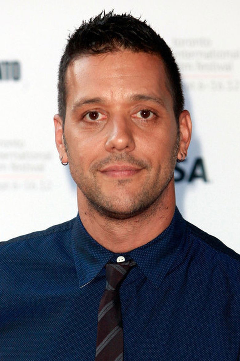 George Stroumboulopoulos Portrait of George Stroumboulopoulos