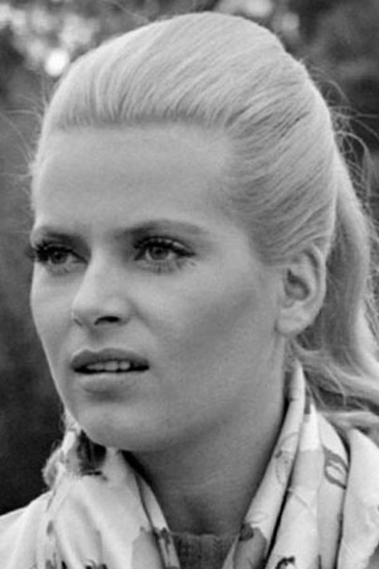 Emely Reuer Portrait of Emely Reuer