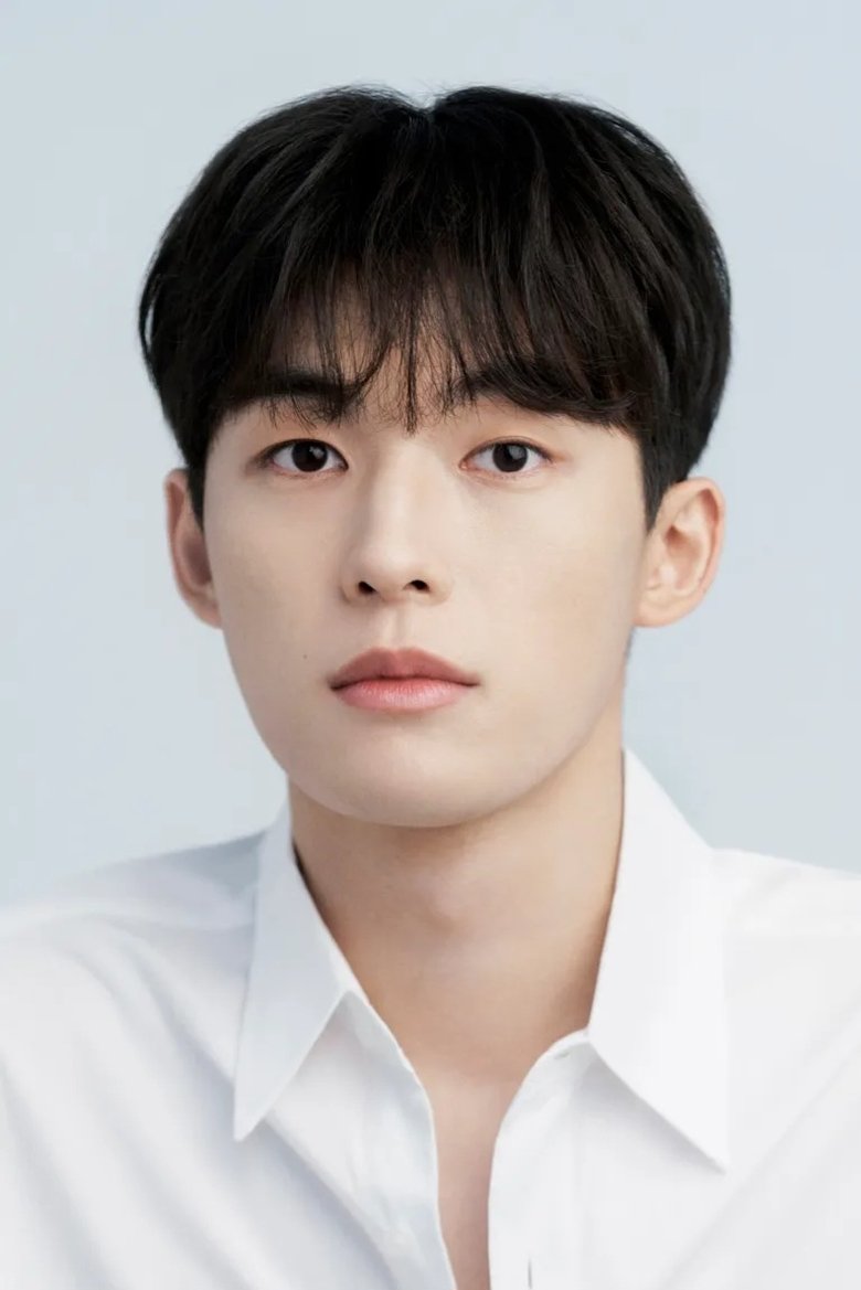 Park Jeong-woo Portrait of Park Jeong-woo