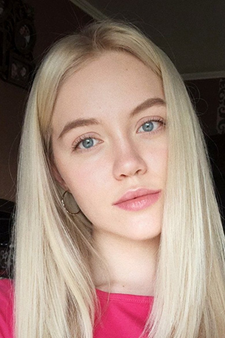 Kseniya Simonova Portrait of Kseniya Simonova