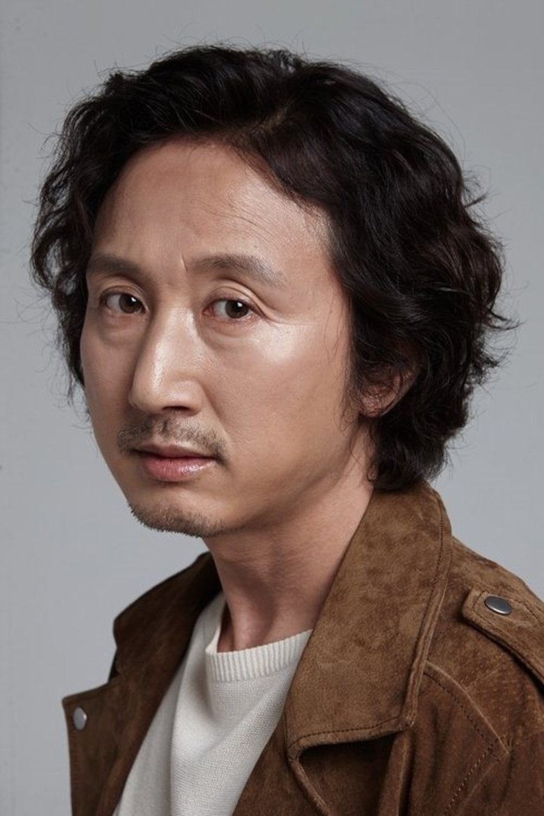 Kim Young-woong Portrait of Kim Young-woong