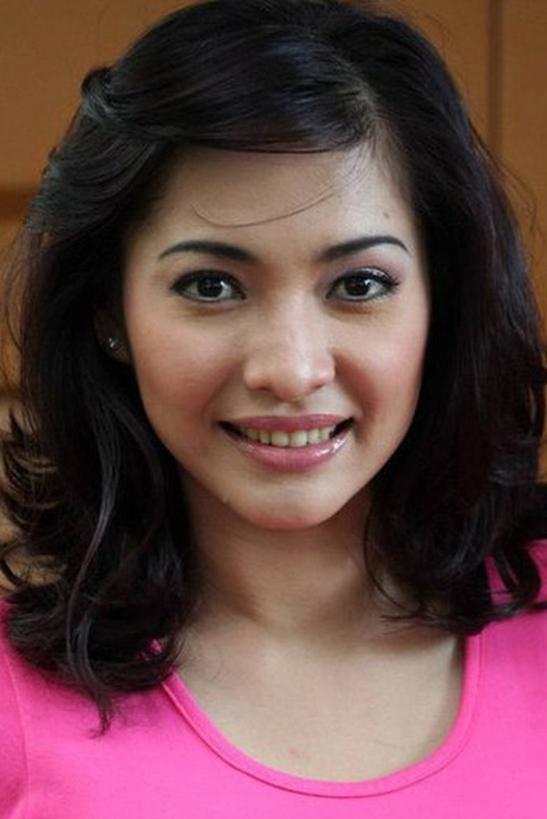 Dwi Putrantiwi Portrait of Dwi Putrantiwi