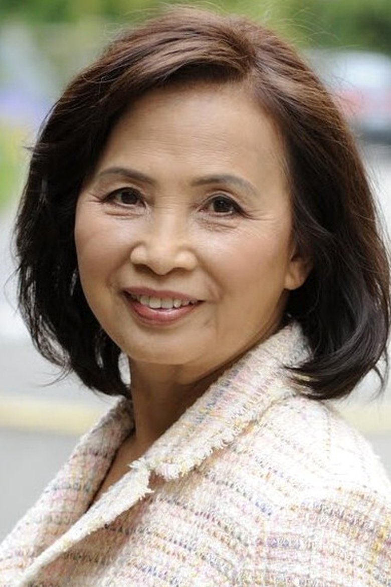 Alice Lin Portrait of Alice Lin