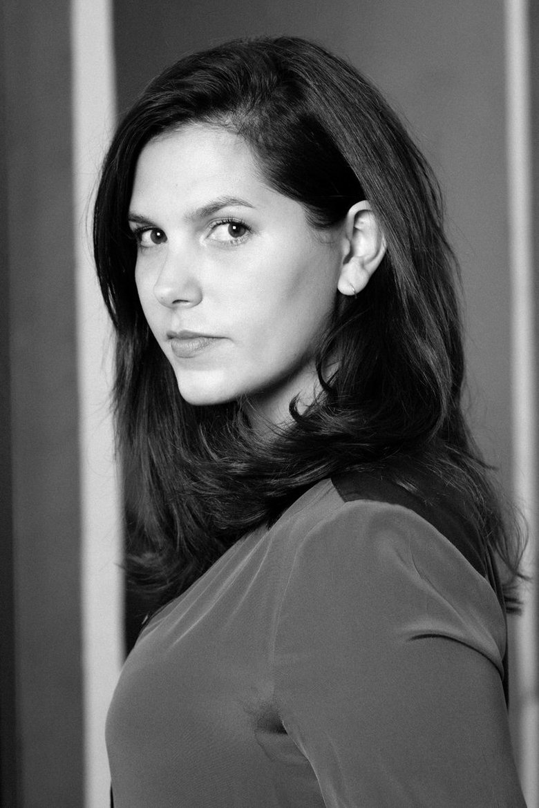 Iris Brey Portrait of Iris Brey
