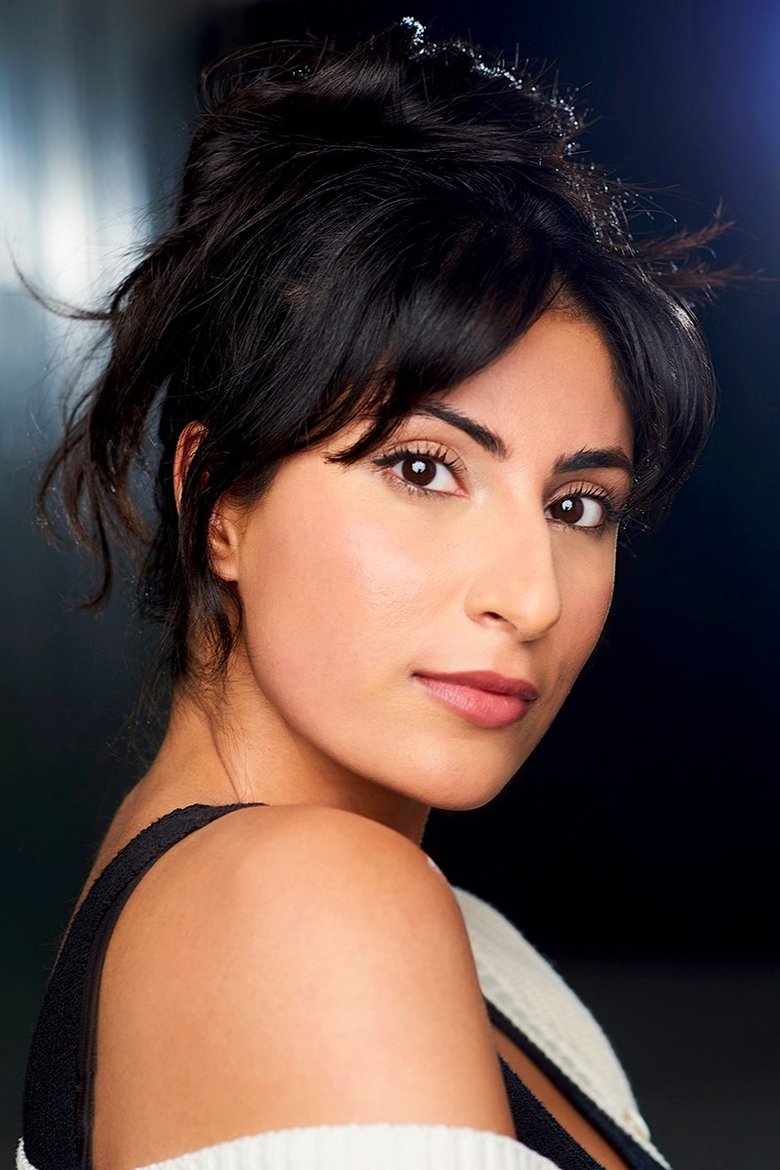 Divya Sethi Portrait of Divya Sethi