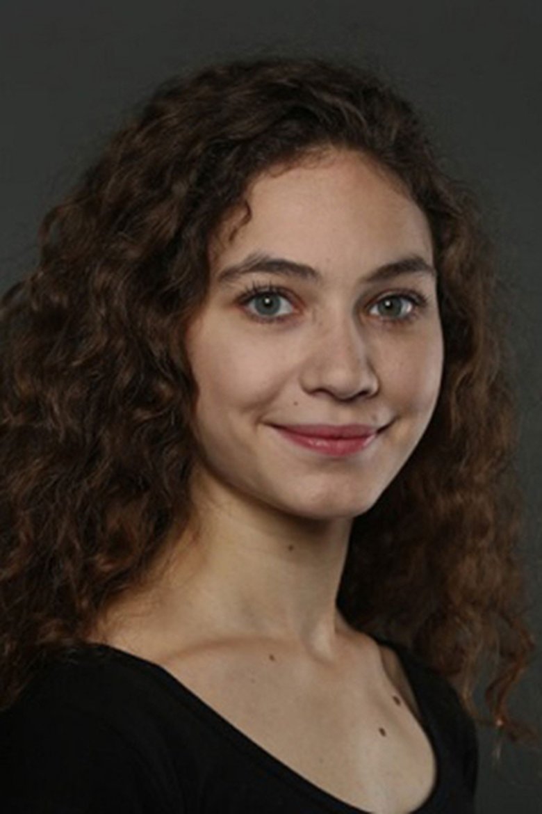 Çağla Özavcı Portrait of Çağla Özavcı