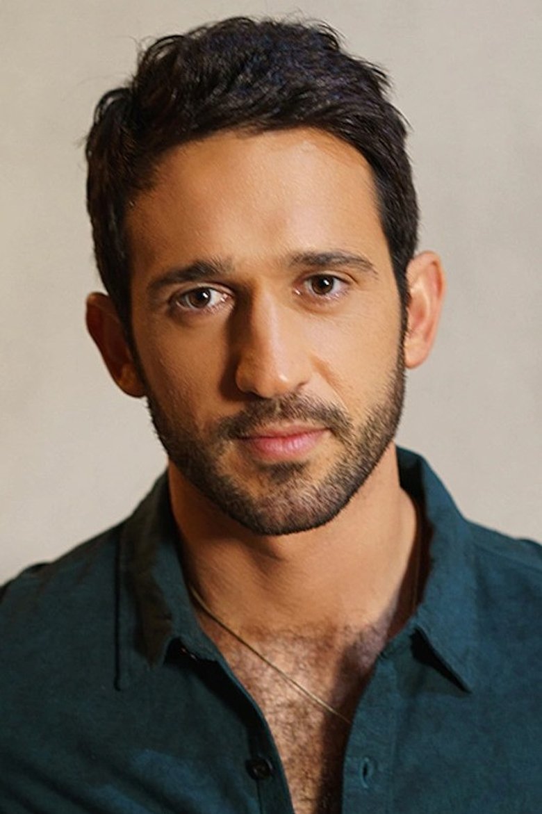 Darius Homayoun Portrait of Darius Homayoun