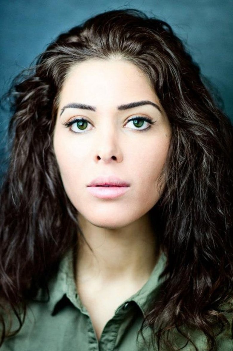 Samira El Ouassil Portrait of Samira El Ouassil