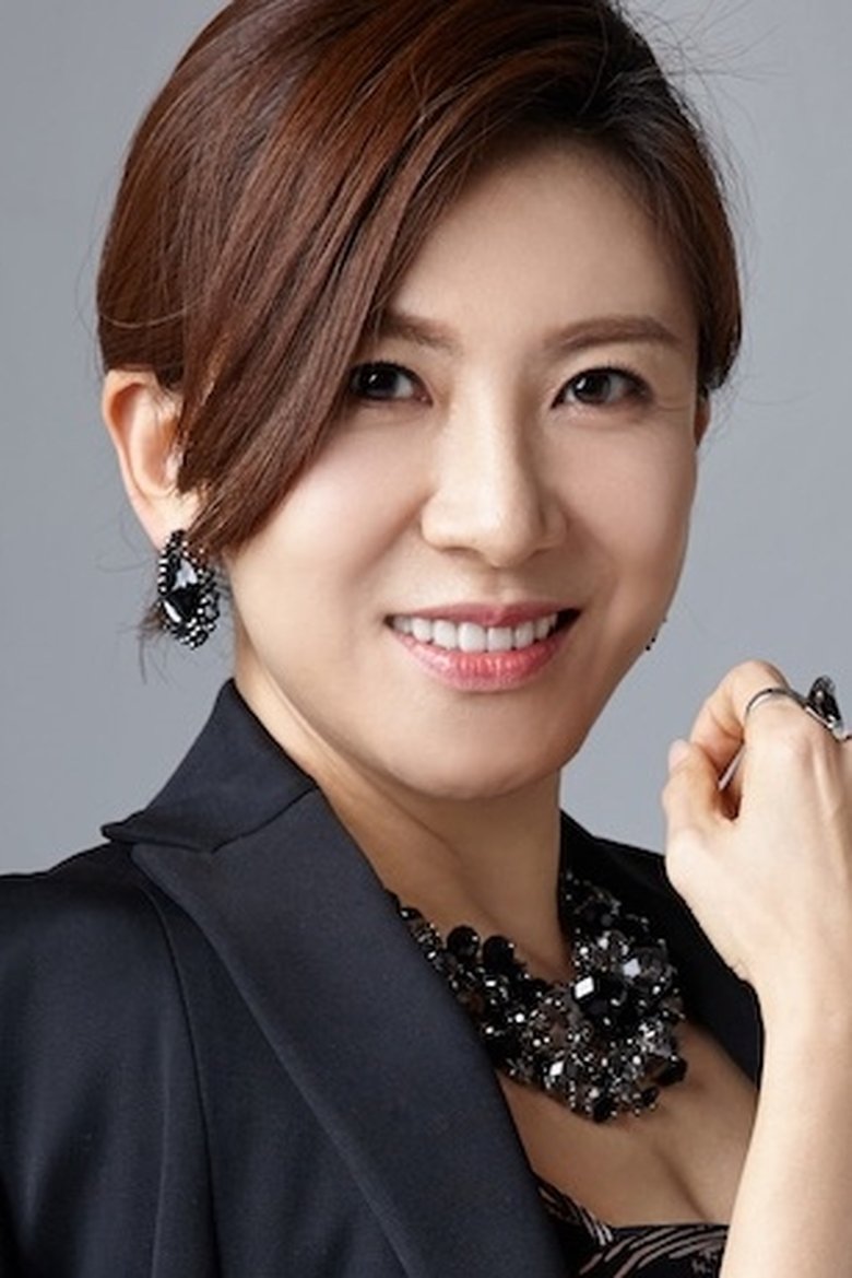 Lee Mi-eun Portrait of Lee Mi-eun