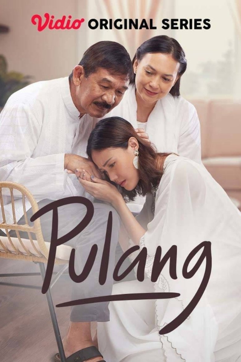 Pulang Poster of Pulang