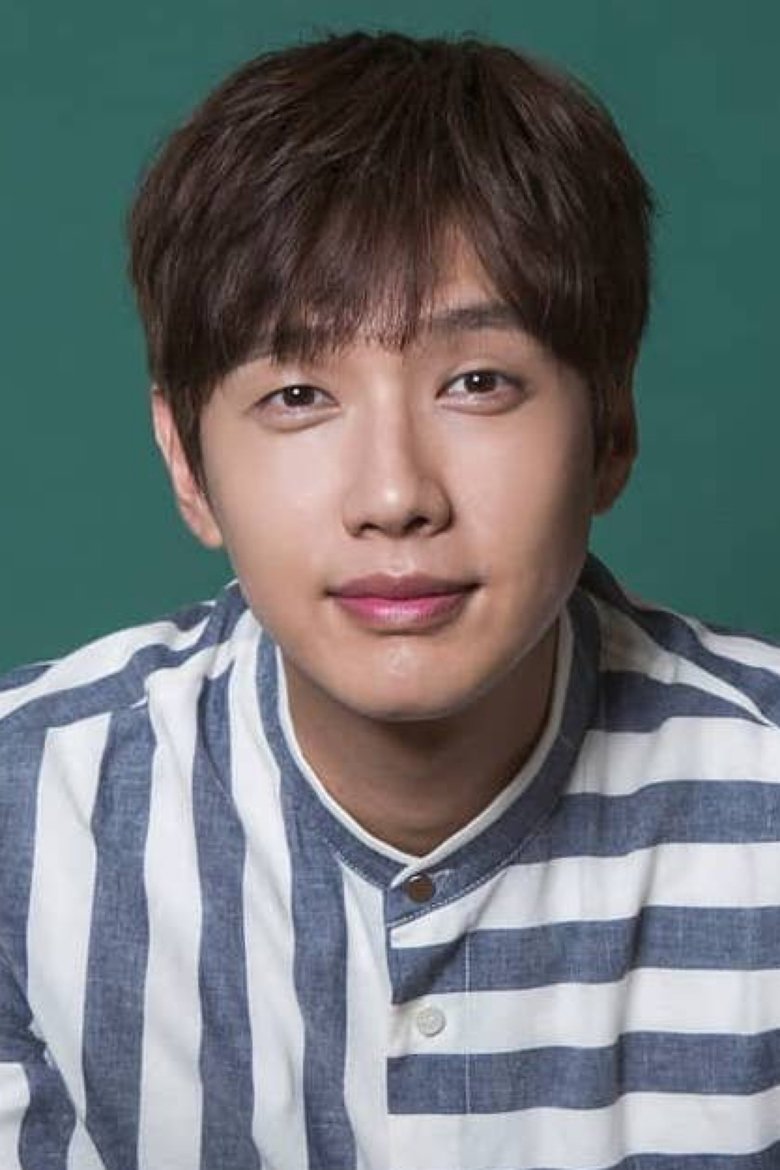 Ji Hyun-woo Portrait of Ji Hyun-woo