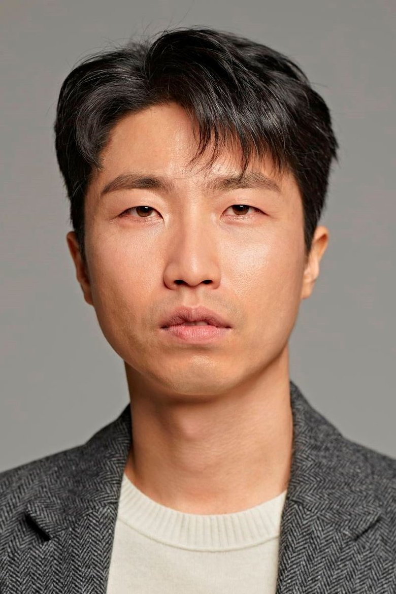 Hong Sang-pyo Portrait of Hong Sang-pyo