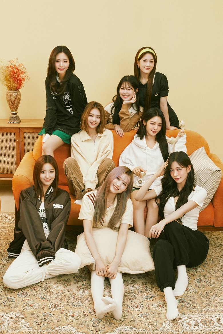 fromis_9's Autumn Night Poster of fromis_9's Autumn Night