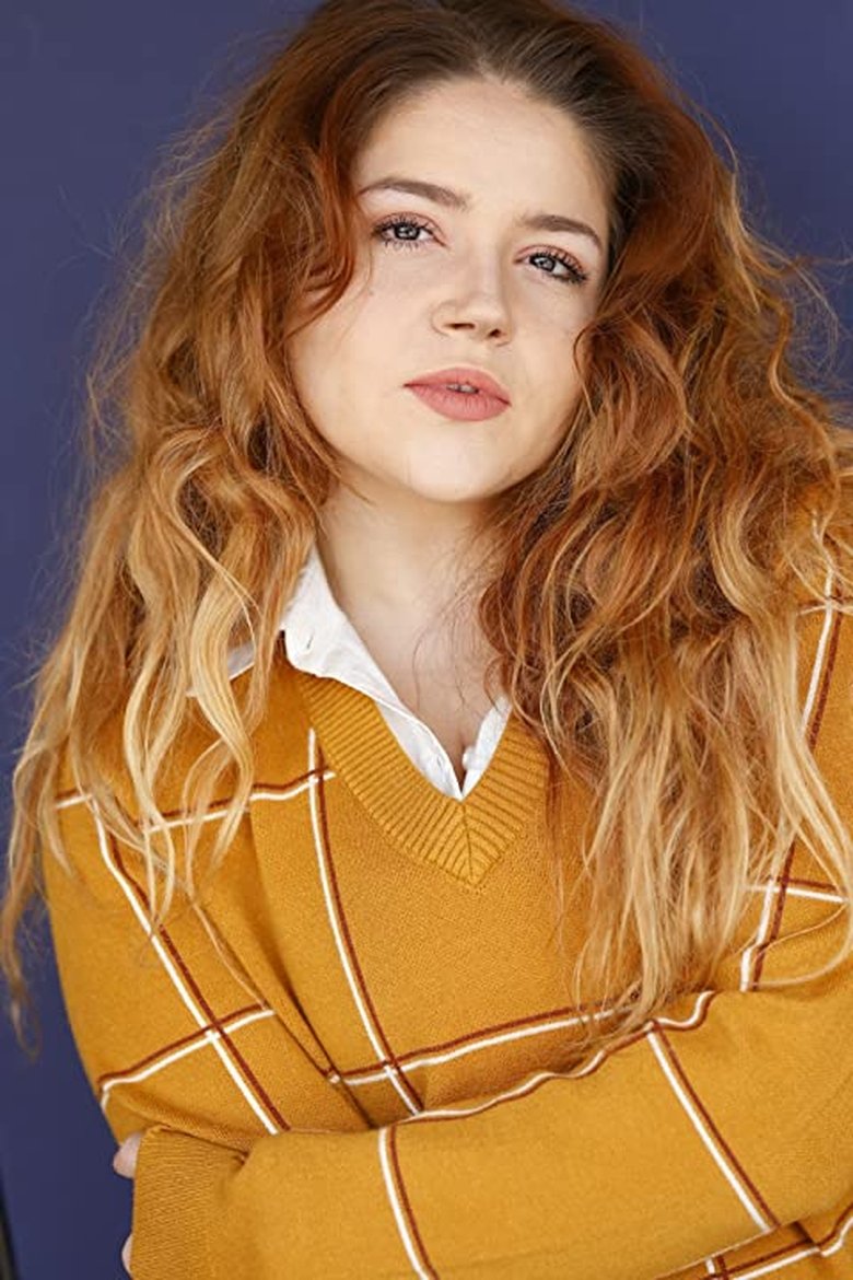 Chloë Berlinger Portrait of Chloë Berlinger