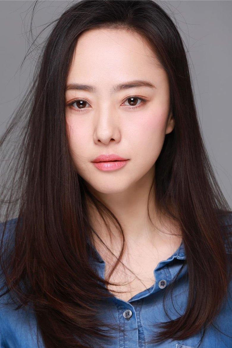 Liu Yuanyuan Portrait of Liu Yuanyuan