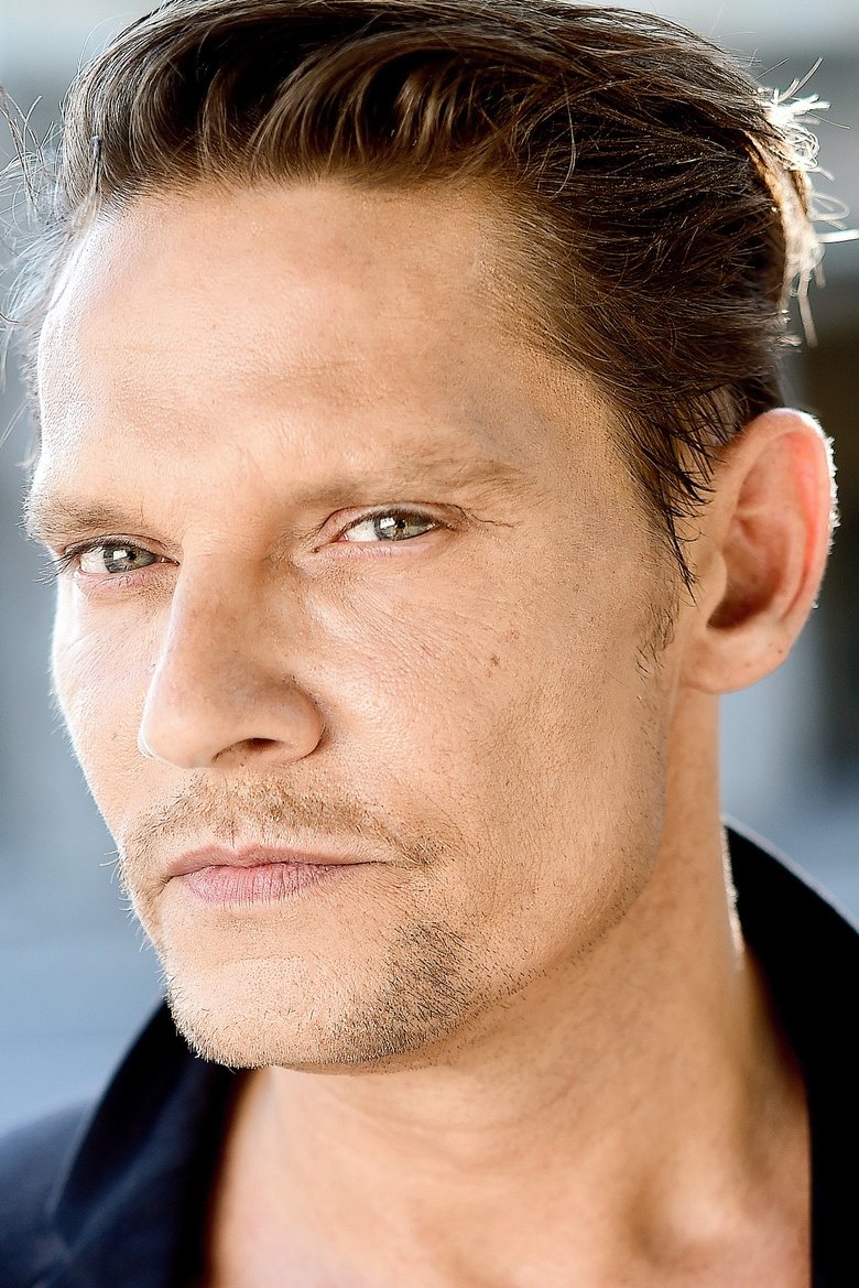Roberto Thoenelt Portrait of Roberto Thoenelt