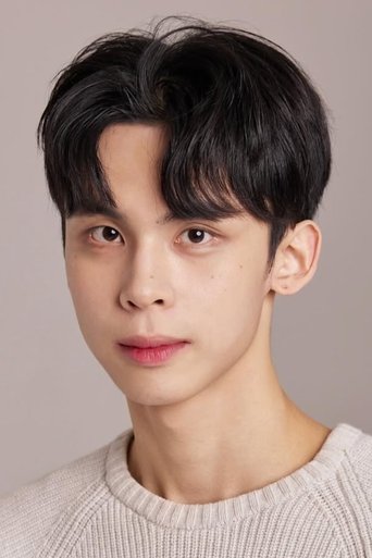 Portrait of Han Min-woo