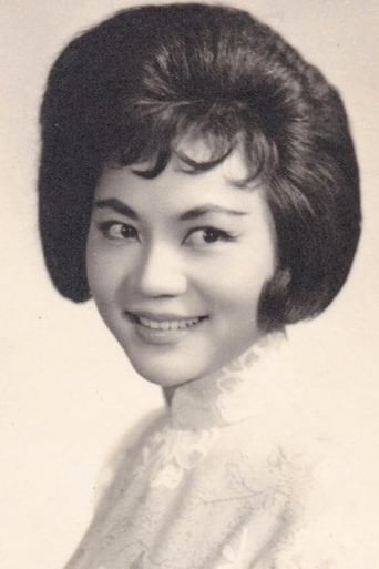 Portrait of Julie Shih Yen
