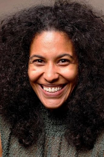 Portrait of Isamara Castilho