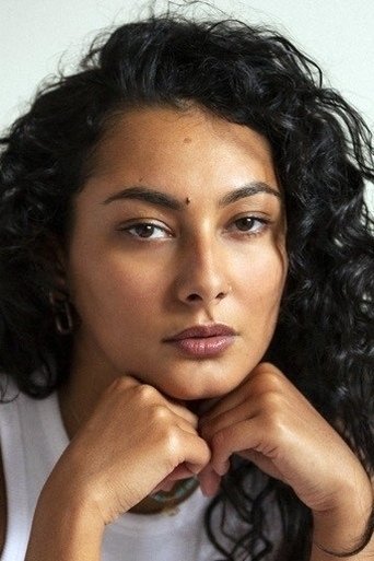 Portrait of Myriam Djeljeli