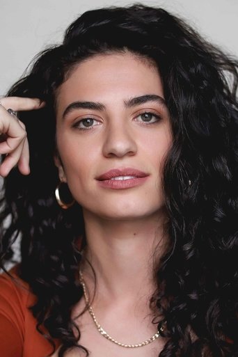 Portrait of Mia Morrissey