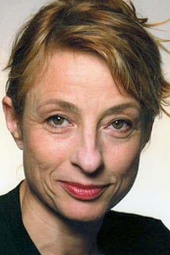Portrait of Agnès Regolo