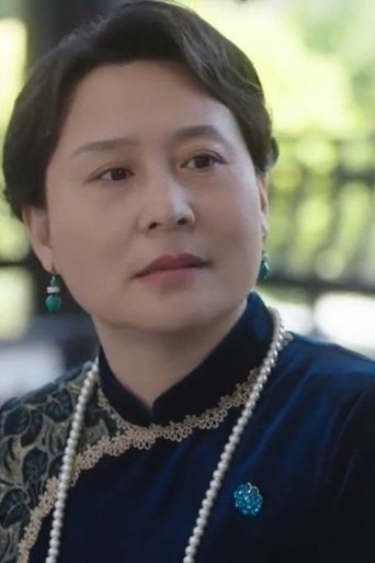 Portrait of Цинь Ци